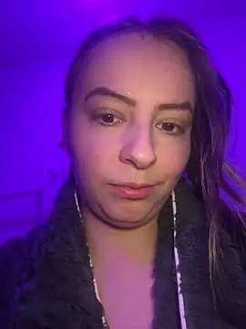 Snapshot of eleonoree chatting on April 1, 11:57 pm eleonoree online show from April 1, 11:57 pm