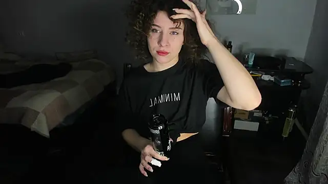 KindKristy online show from January 25, 5:40 am