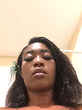 EvelynHeather online show from March 22, 10:49 am