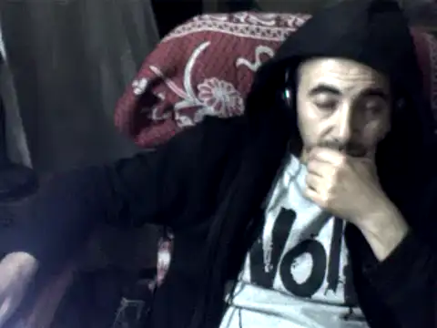 Snapshot of big_heart chatting on January 7, 10:19 pm big heart online show from January 7, 10:19 pm