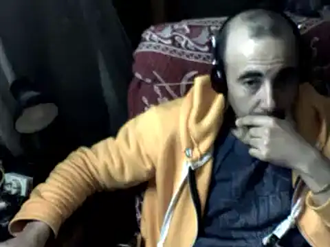 Snapshot of big_heart chatting on February 15, 2:14 pm big heart online show from February 15, 2:14 pm