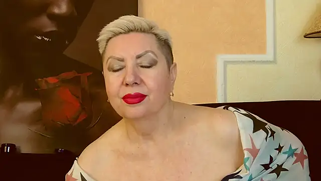 LadyPosh online show from January 18, 1:30 am