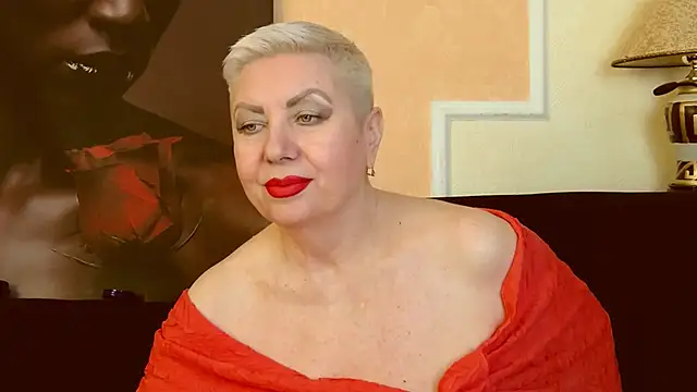 LadyPosh online show from February 4, 10:24 pm