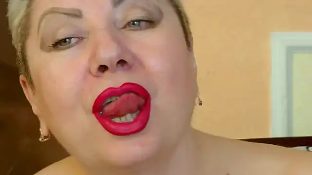 LadyPosh online show from February 26, 9:48 pm