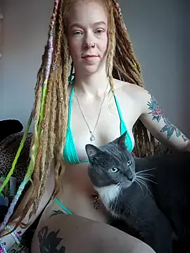 LucidLucy online show from October 8, 12:25 pm