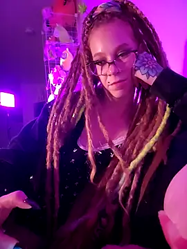 LucidLucy online show from October 11, 10:36 am