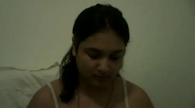 Indianbloom- online show from February 14, 10:25 pm