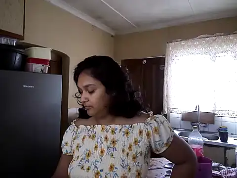 Indianbloom- online show from September 14, 8:57 am