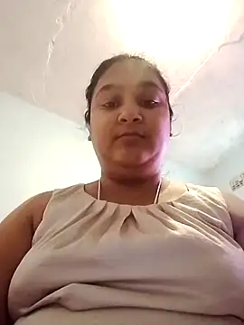 Indianbloom- online show from November 17, 1:39 pm