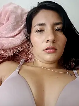 emily honter online show from February 21, 6:37 pm