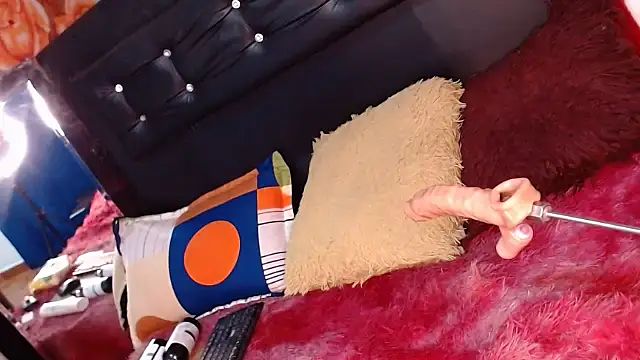 camilastar89 online show from September 12, 6:52 pm