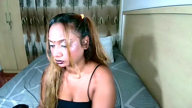 sexyindianchic online show from March 3, 6:55 pm