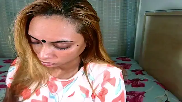 sexyindianchic online show from September 16, 1:39 am