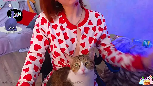 DanaMartina online show from February 9, 9:47 am