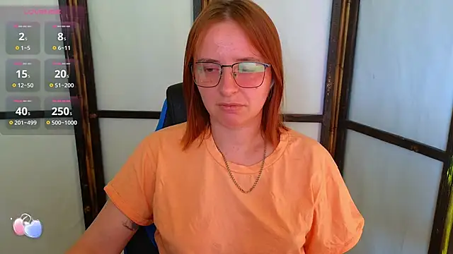 DanaMartina online show from September 22, 1:57 pm