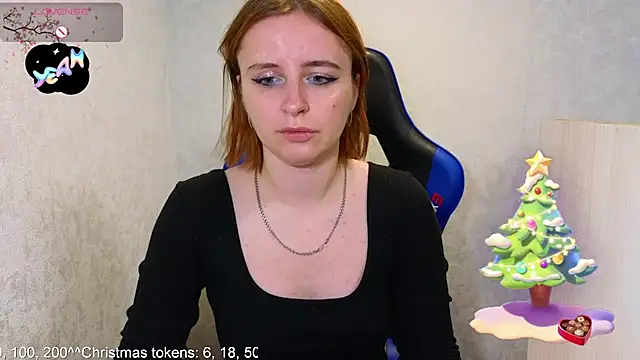 DanaMartina online show from December 19, 4:14 pm