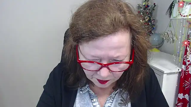 Adelewildx online show from January 16, 11:26 am