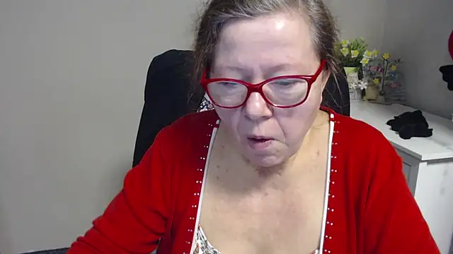 Adelewildx online show from February 24, 7:22 am