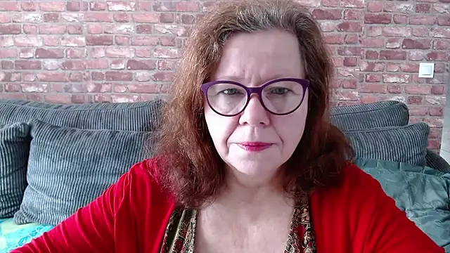 Adelewildx online show from March 1, 8:23 am