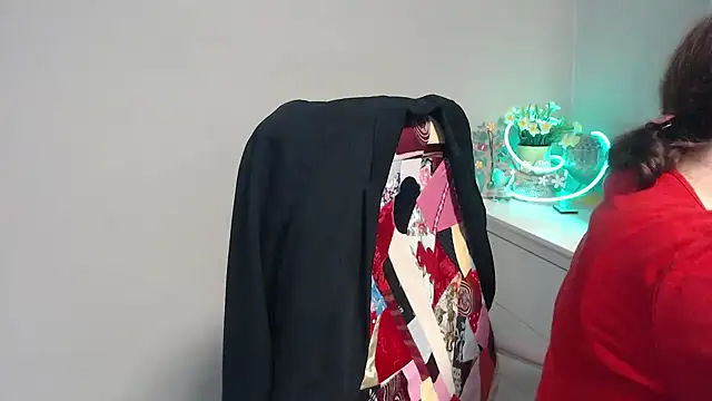 Adelewildx online show from March 6, 7:36 am