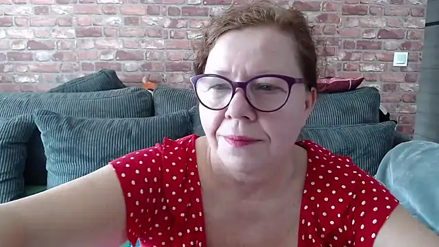 Adelewildx online show from March 21, 10:06 am