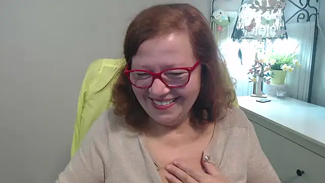 Adelewildx online show from October 8, 3:15 am