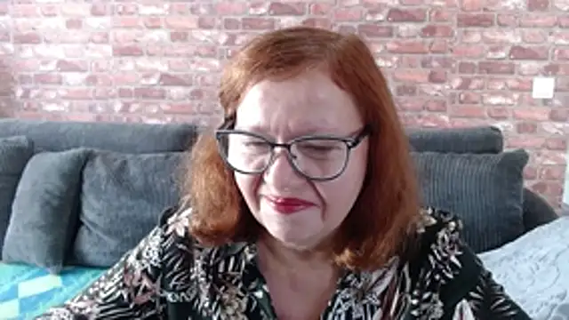 Adelewildx online show from October 10, 11:09 am