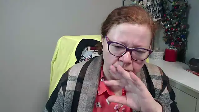 Adelewildx online show from January 7, 4:59 am