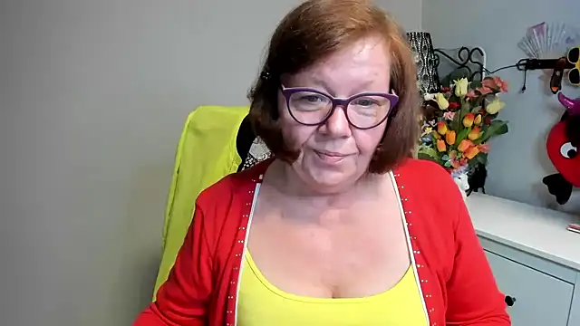 Snapshot of Adelewildx chatting on May 25, 2:17 am Adelewildx online show from May 25, 2:17 am