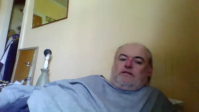 Snapshot of qzwxecrvtbynumi chatting on June 29, 11:05 pm qzwxecrvtbynumi online show from June 29, 11:05 pm