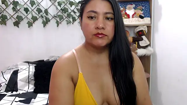 BellaBellosinia online show from December 21, 2:52 am