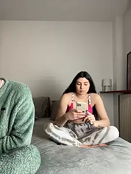 couplepenetration online show from January 27, 9:44 am