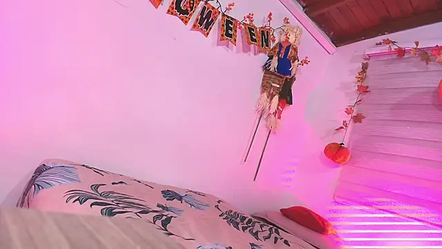 emyli sw  online show from October 26, 3:12 am