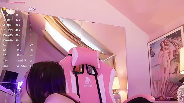 KirstenDanston online show from March 8, 8:00 am