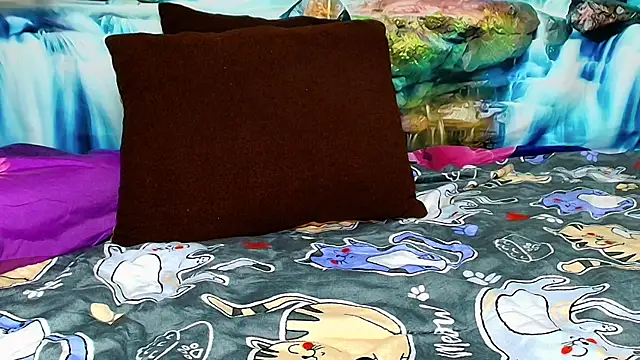 Snapshot of SuchArt_ chatting on March 14, 5:24 pm SuchArt online show from March 14, 5:24 pm