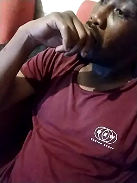 Snapshot of angeloreal chatting on December 17, 5:19 pm angeloreal online show from December 17, 5:19 pm