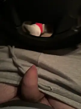 adam123456654321 online show from February 11, 9:03 pm