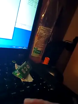 Snapshot of FireFox_Feel chatting on March 5, 9:15 pm FireFox Feel online show from March 5, 9:15 pm