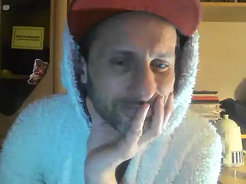 Snapshot of FireFox_Feel chatting on March 16, 1:38 am FireFox Feel online show from March 16, 1:38 am