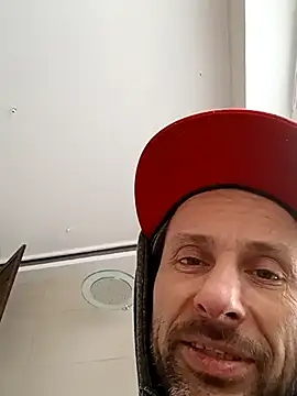 Snapshot of FireFox_Feel chatting on March 17, 3:07 pm FireFox Feel online show from March 17, 3:07 pm