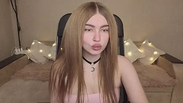 ViolettaLopez online show from November 24, 10:59 am