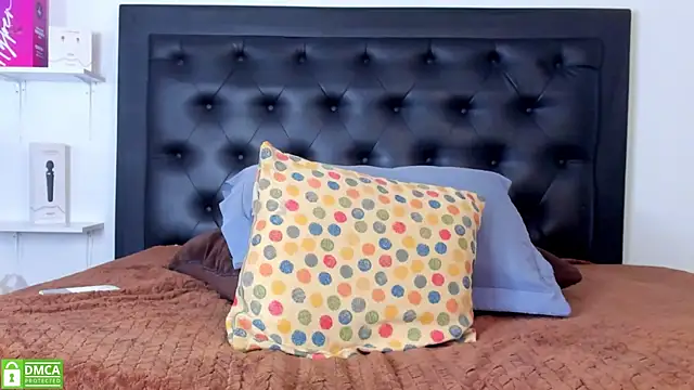 Snapshot of Alika_Shanty chatting on March 22, 2:04 am Alika Shanty online show from March 22, 2:04 am