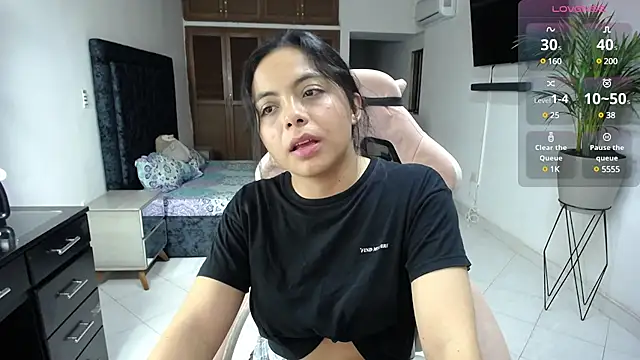 ashley morgan 18 online show from March 9, 3:54 am