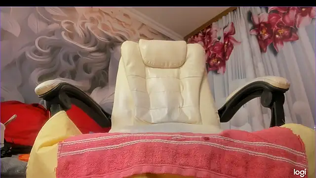 Cutie orgasm online show from March 2, 4:32 pm