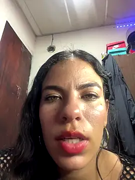 roman and jessie online show from October 4, 4:32 am