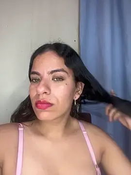 roman and jessie online show from March 1, 5:53 am