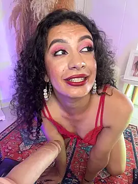 LaColorina  online show from October 6, 6:27 pm