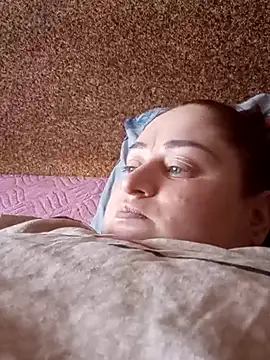 Amy August online show from March 19, 5:30 am