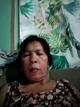 Snapshot of TropicalFlower chatting on February 18, 8:38 am TropicalFlower online show from February 18, 8:38 am