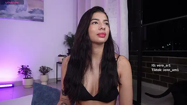 Veronica ar online show from February 6, 2:38 am